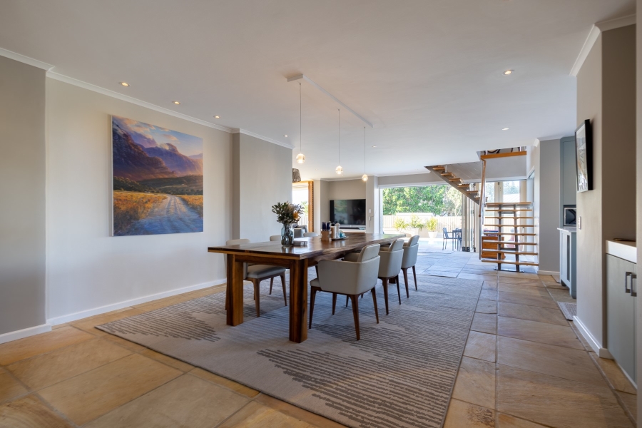 4 Bedroom Property for Sale in Whale Rock Beach Western Cape
